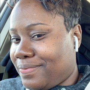 Meet your Posher, Annette